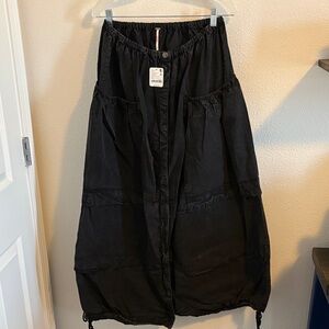 Free People Black Eloise Maxi Skirt size Medium